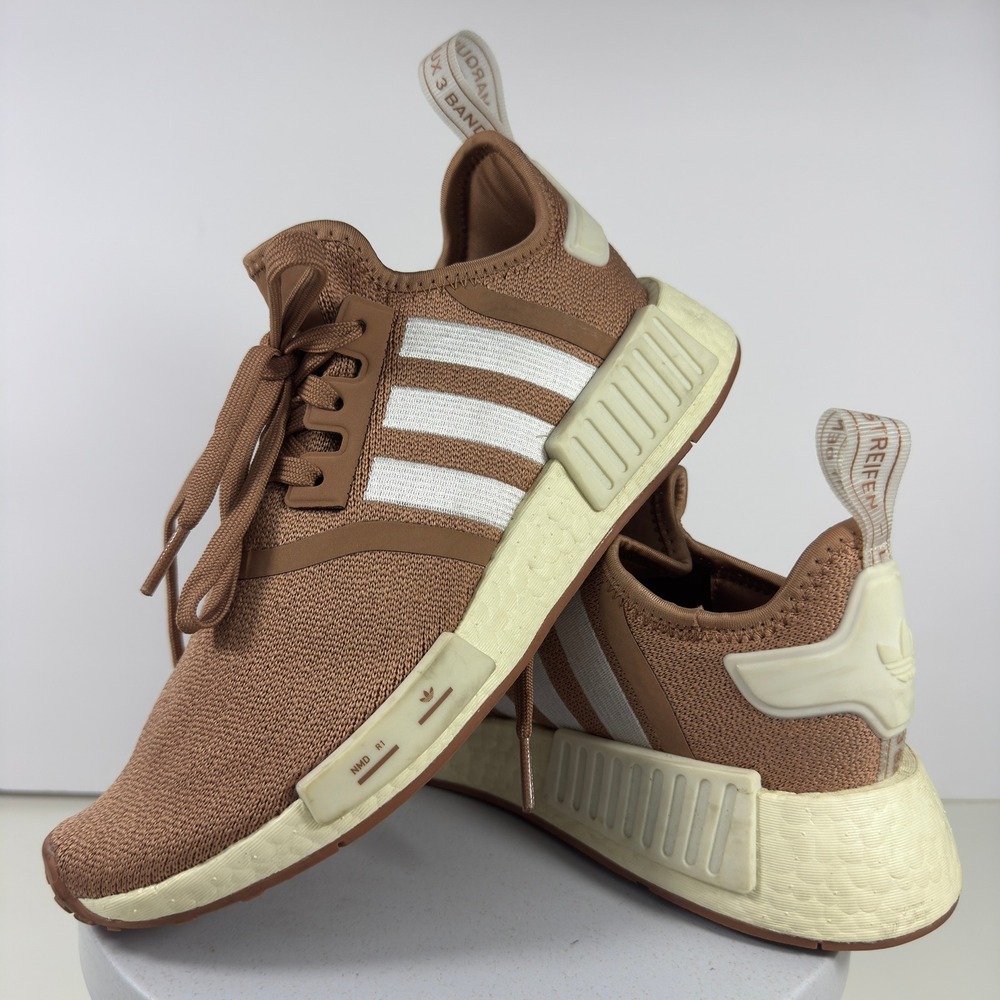 Adidas NMD R1 Womens Size 8 Sneakers Clay Brown Cream White Knit Shoes Low Top